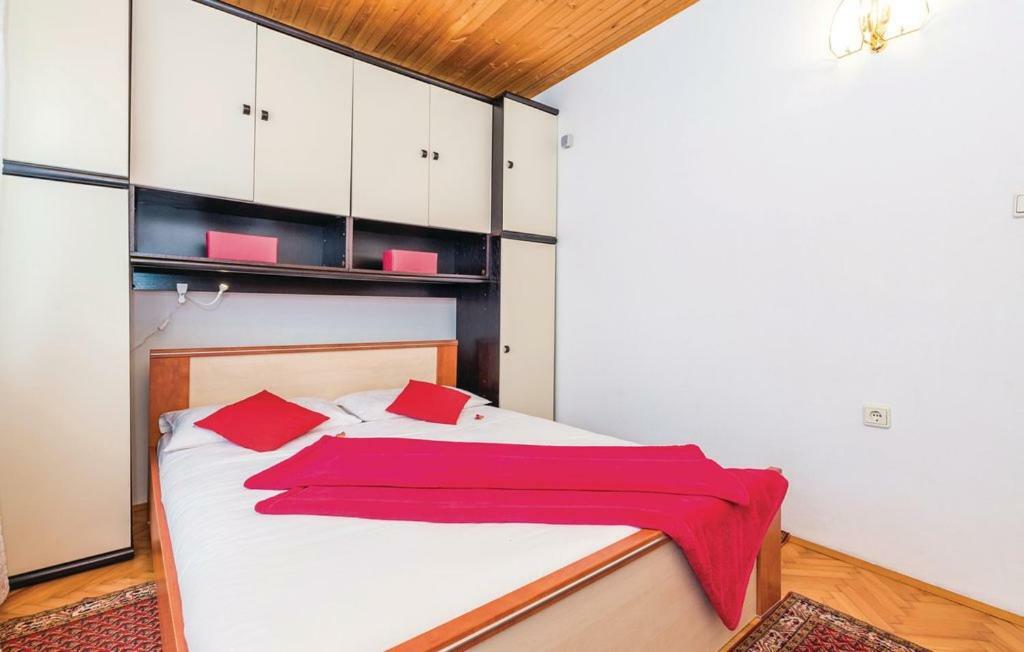 Holiday Home Gobac Icici Bagian luar foto